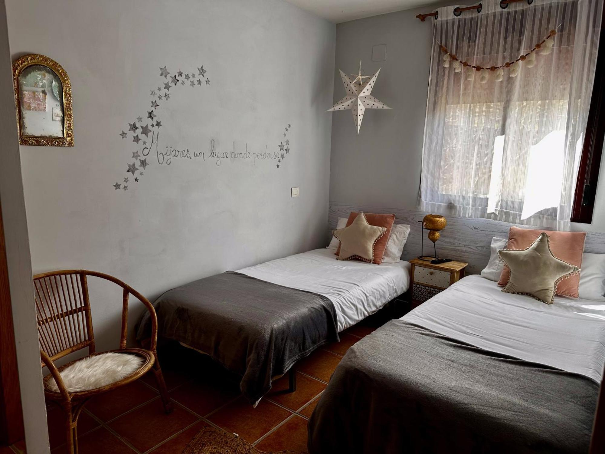 Gredos Starlight House Apartment Mijares  Bagian luar foto